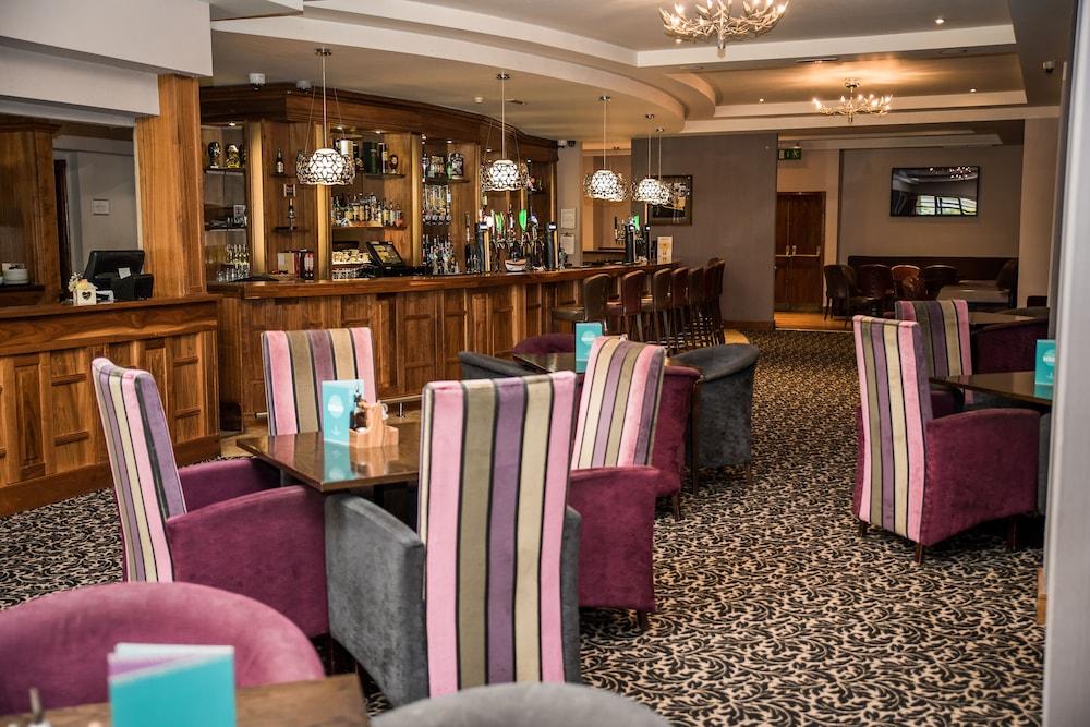 Arklow Bay Hotel ภายนอก รูปภาพ