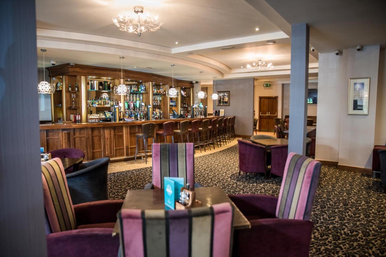 Arklow Bay Hotel ภายนอก รูปภาพ